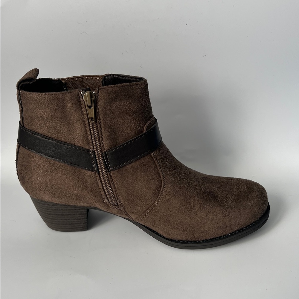 Easy Street Women Buckle Dark Brown Ankle Boots - 8.5W - Picture 5 of 10